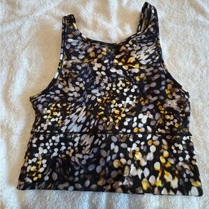 Lululemon Black and Yellow Patterned Top